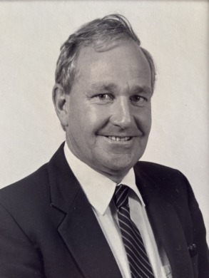 Mr M R Oliver