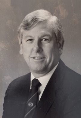 Mr R A Avery