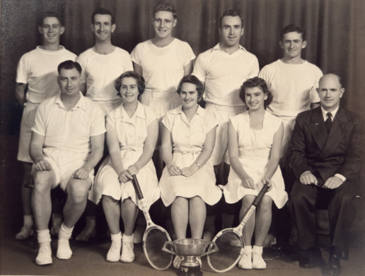 Winners Caro Bowl, 1952-1953.